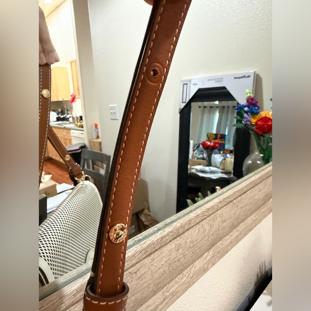 NWOT Tory Burch Perforated Crossbody/Shoulder Bag - Picture 5 of 8